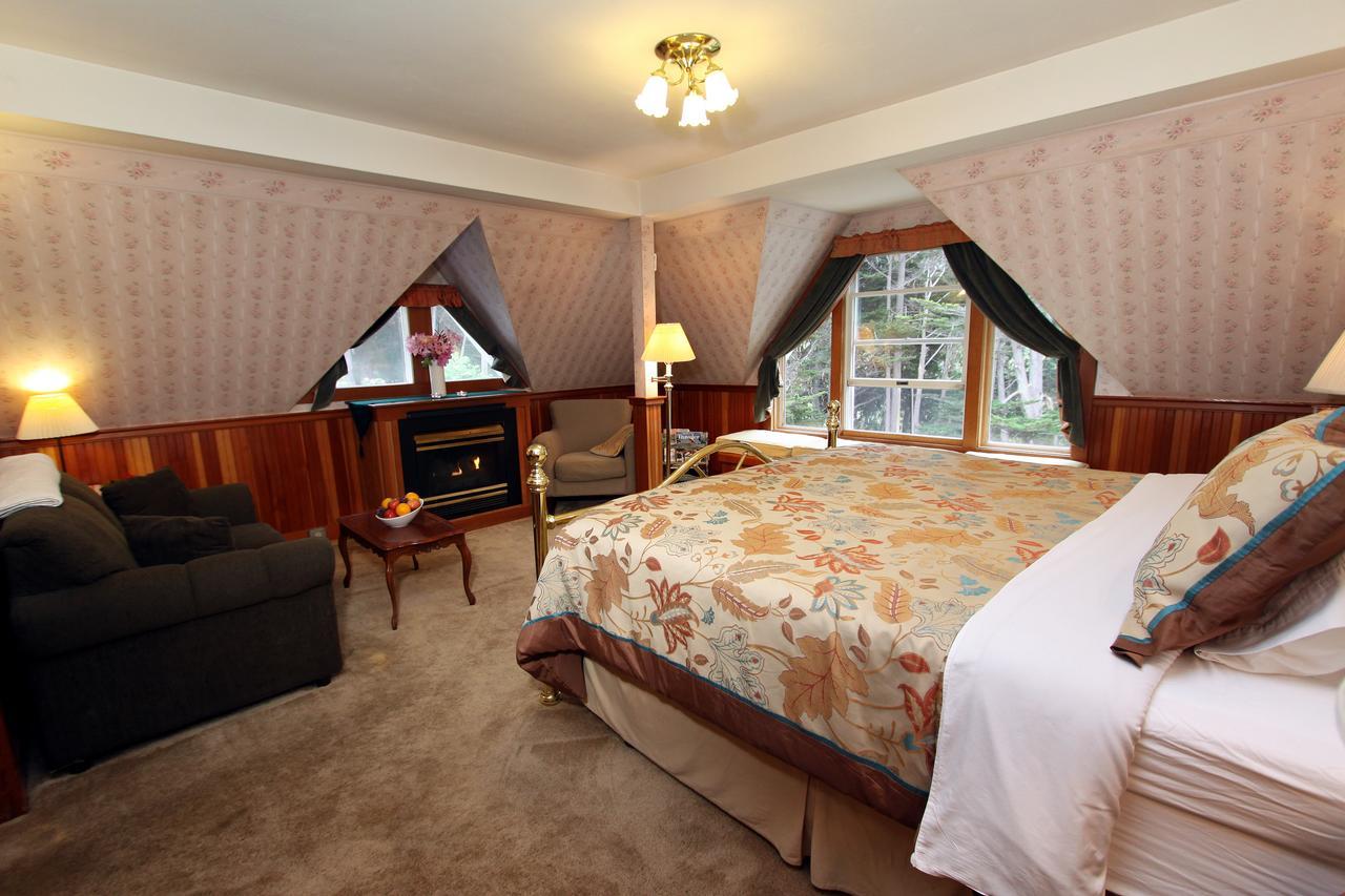 Elk Cove Inn & Spa Exterior photo