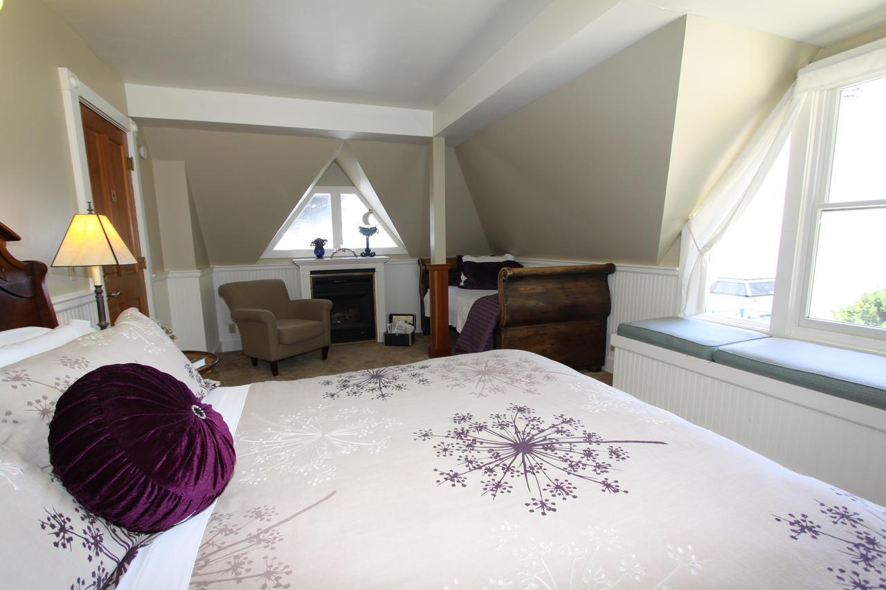 Elk Cove Inn & Spa Exterior photo