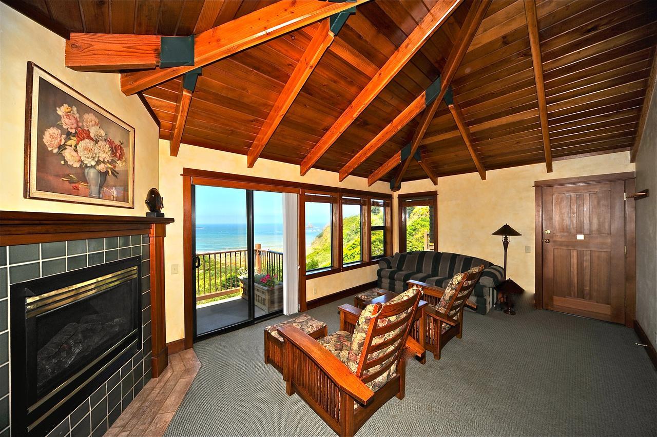 Elk Cove Inn & Spa Exterior photo