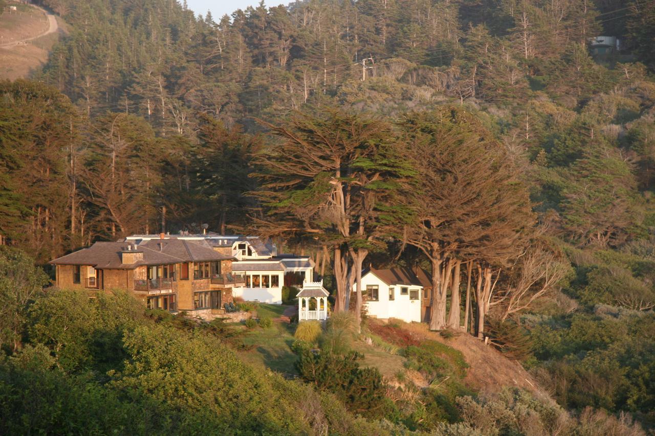 Elk Cove Inn & Spa Exterior photo
